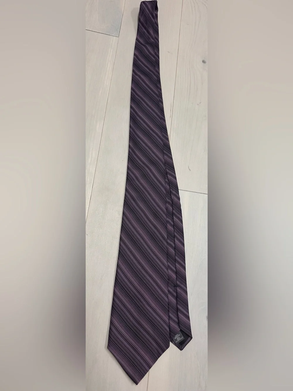 Arrow Purple Striped Silk Tie - Lavender and Deep Purple